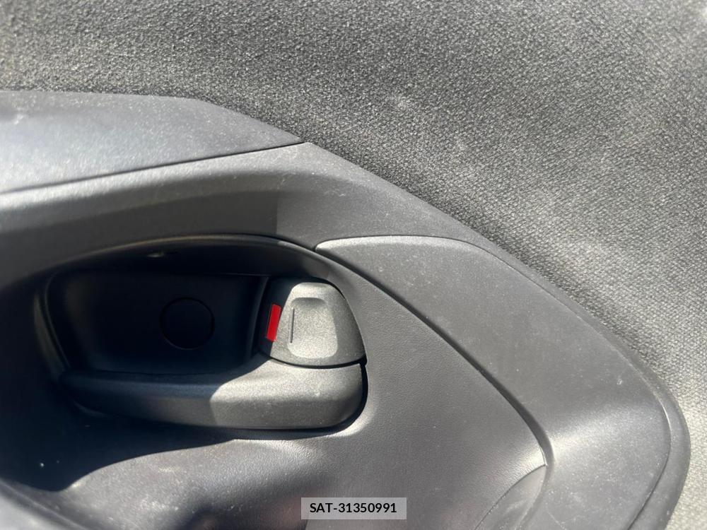 Toyota YARIS 2021 7332878-19
