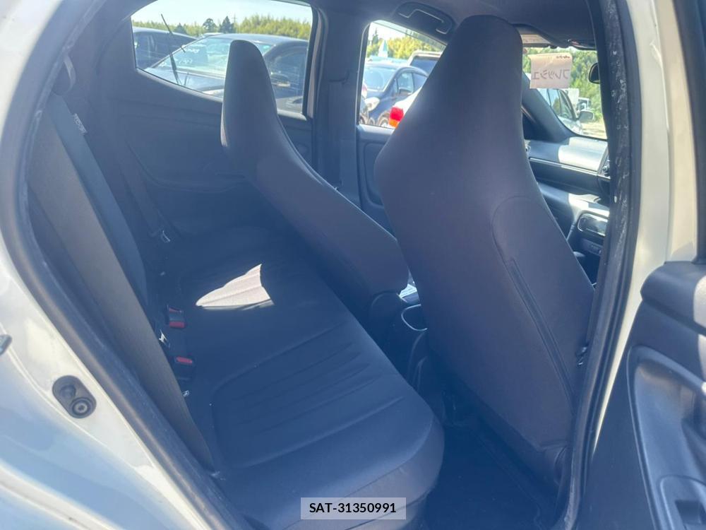 Toyota YARIS 2021 7332878-8