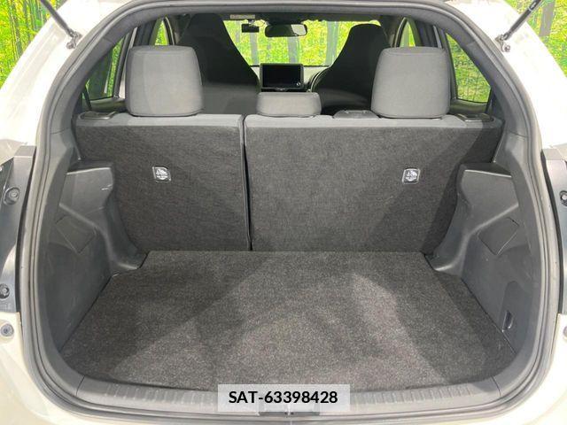 Toyota YARIS 2024-08 7790801-11
