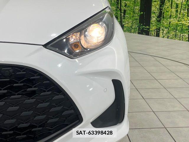 Toyota YARIS 2024-08 7790801-13