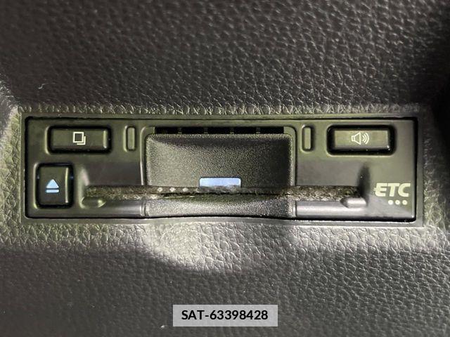 Toyota YARIS 2024-08 7790801-6