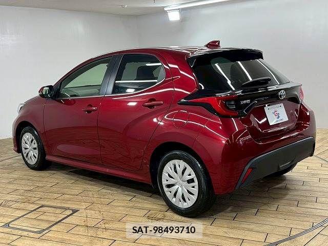 Toyota YARIS 2020-07 7790798-16