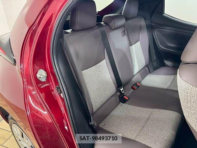 Toyota YARIS 2020-07 7790798-4