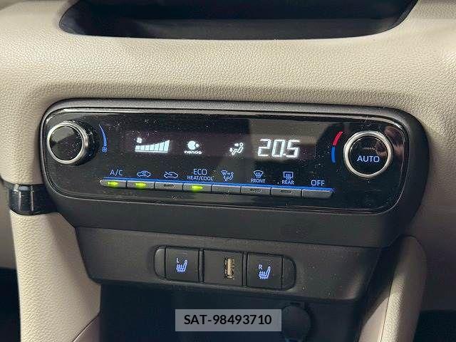 Toyota YARIS 2020-07 7790798-8