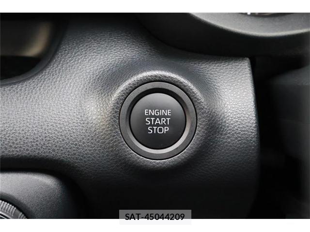 Toyota YARIS 2024-09 7880757-28