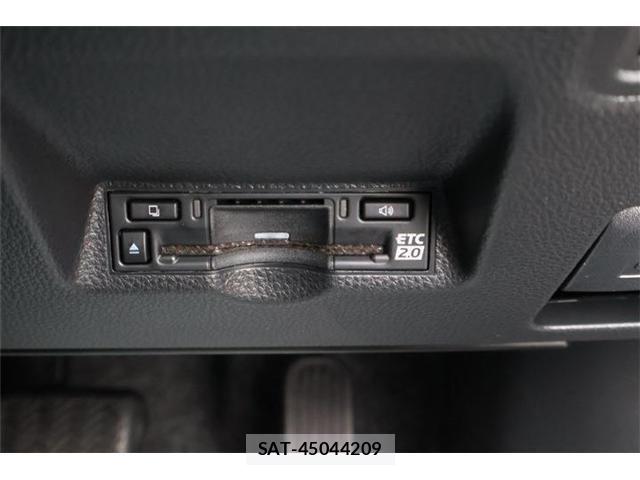 Toyota YARIS 2024-09 7880757-5