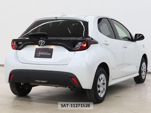 Toyota YARIS 2024-07 7880758-11
