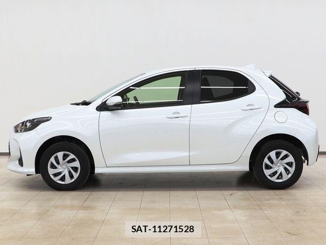 Toyota YARIS 2024-07 7880758-15