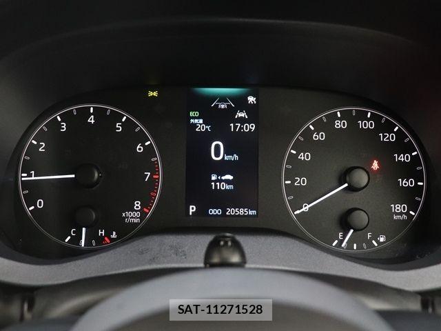 Toyota YARIS 2024-07 7880758-21