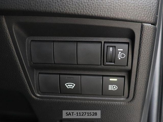 Toyota YARIS 2024-07 7880758-26