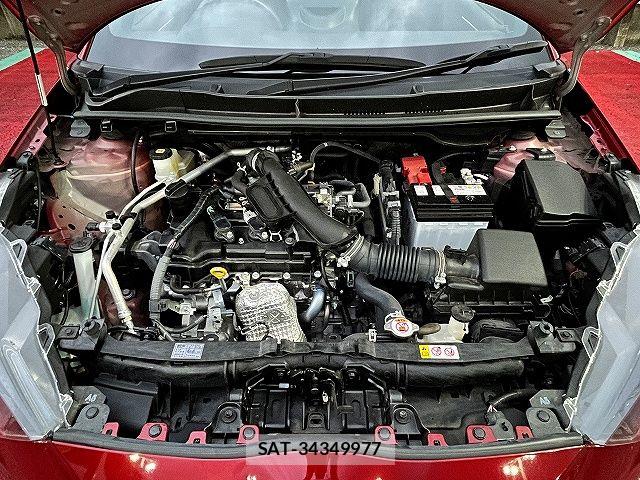 Toyota YARIS 2022-07 7880763-27