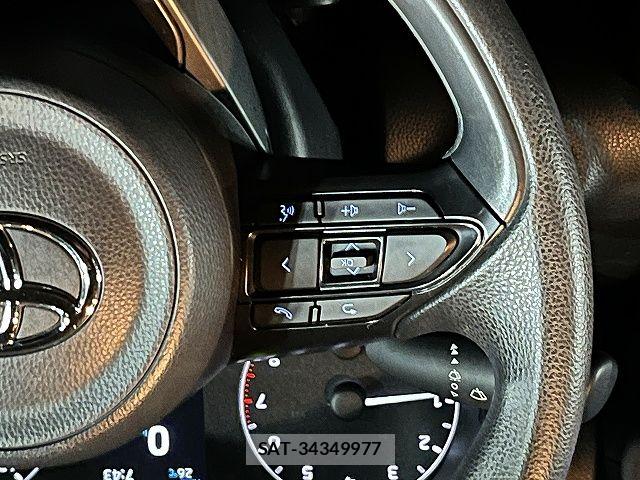 Toyota YARIS 2022-07 7880763-2