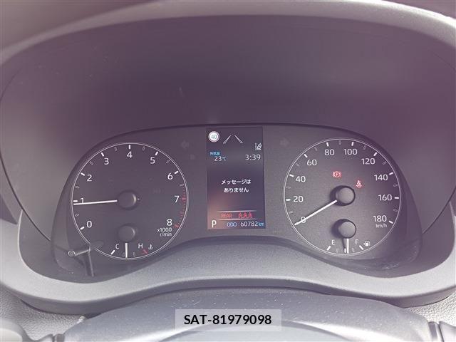 Toyota YARIS 2022-06 7880762-19
