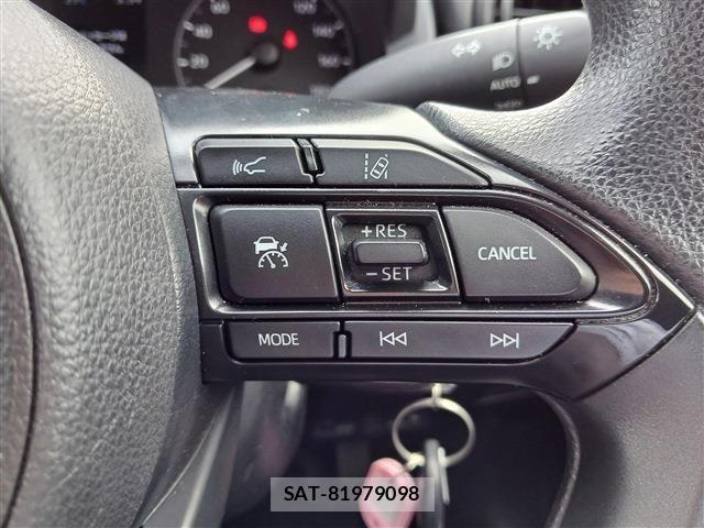Toyota YARIS 2022-06 7880762-5