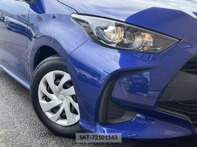 Toyota YARIS 2020-08 7903695-21