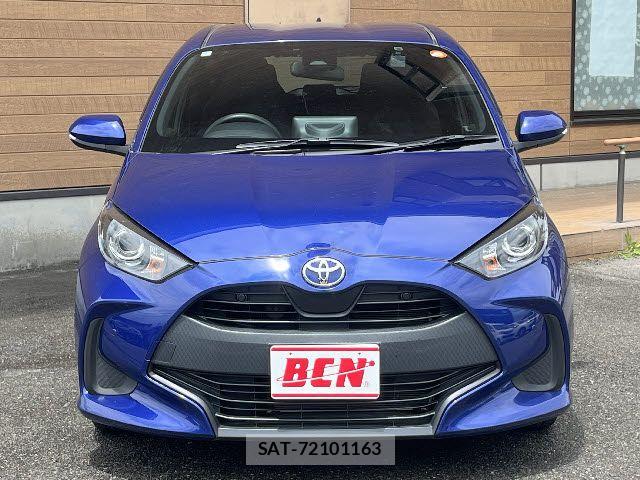 Toyota YARIS 2020-08 7903695-24