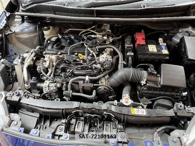 Toyota YARIS 2020-08 7903695-27