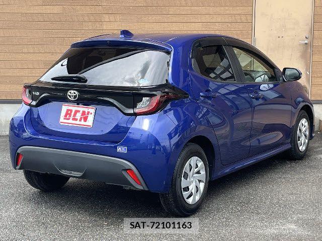 Toyota YARIS 2020-08 7903695-2