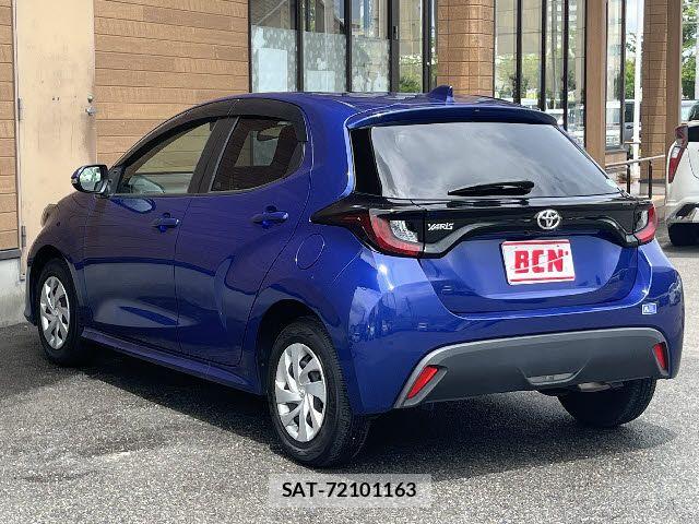 Toyota YARIS 2020-08 7903695-8