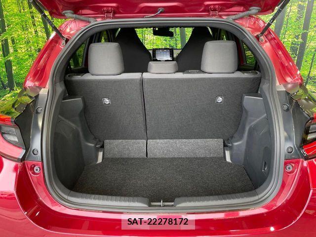Toyota YARIS 2020-09 7903692-10