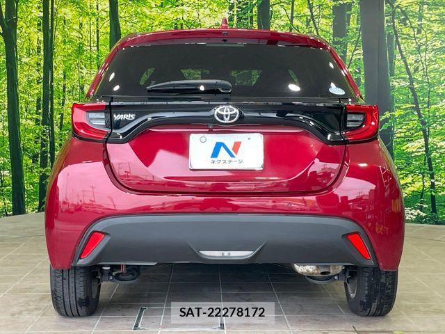 Toyota YARIS 2020-09 7903692-14