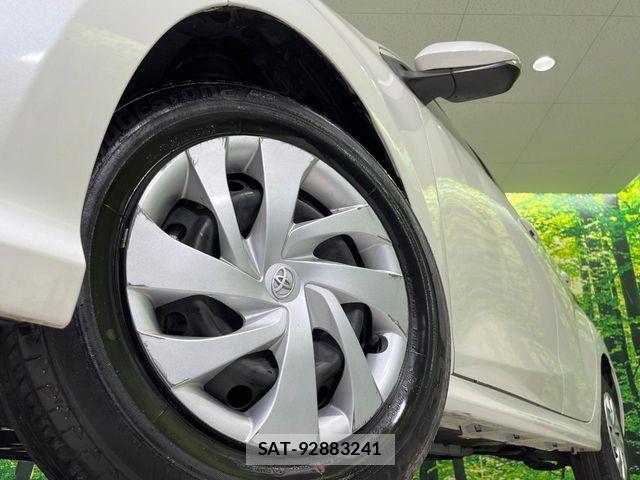 Toyota YARIS 2020-04 7903690-12