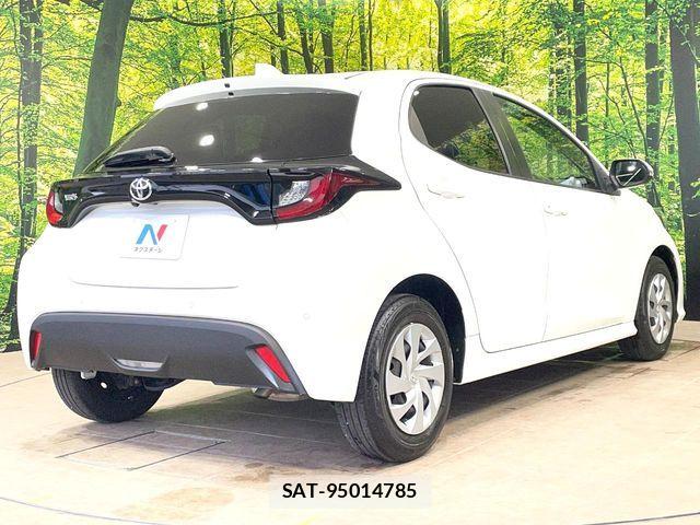 Toyota YARIS 2020-07 7964535-16