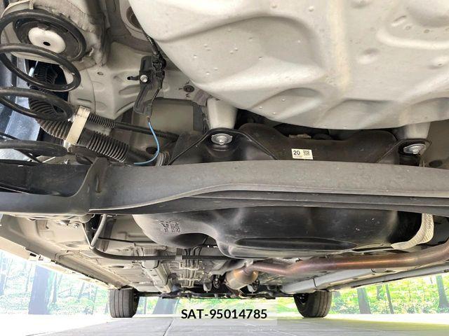Toyota YARIS 2020-07 7964535-18