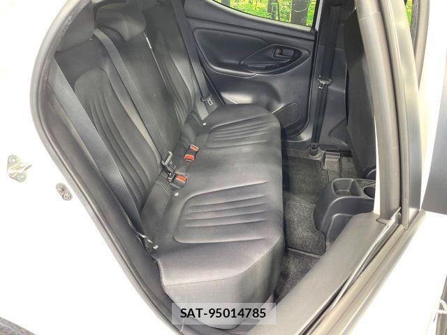 Toyota YARIS 2020-07 7964535-8