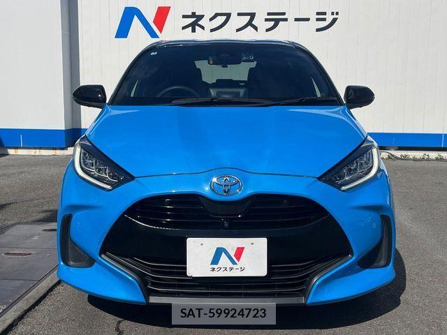 Toyota YARIS 2021-05 7964536-14