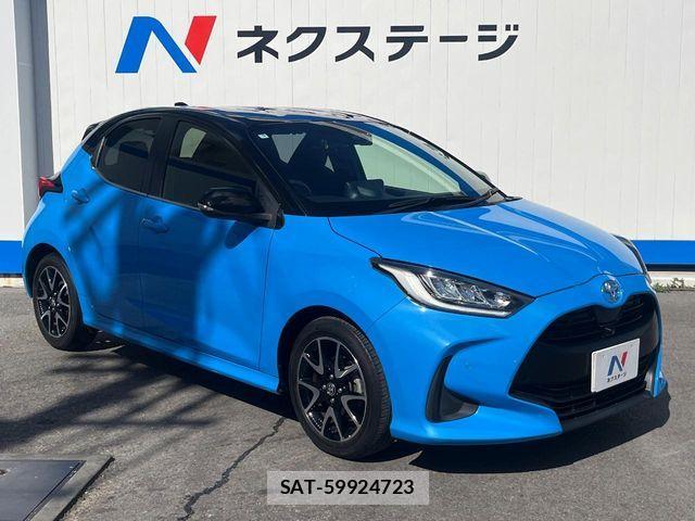 Toyota YARIS 2021-05 7964536-16