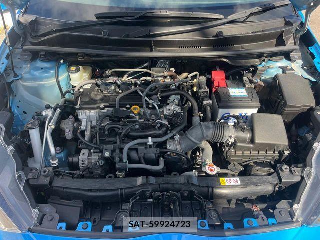 Toyota YARIS 2021-05 7964536-18