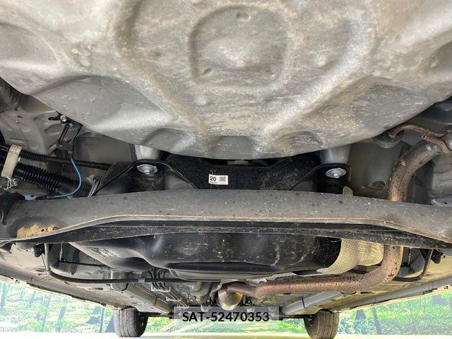 Toyota YARIS 2025-06 7964534-19
