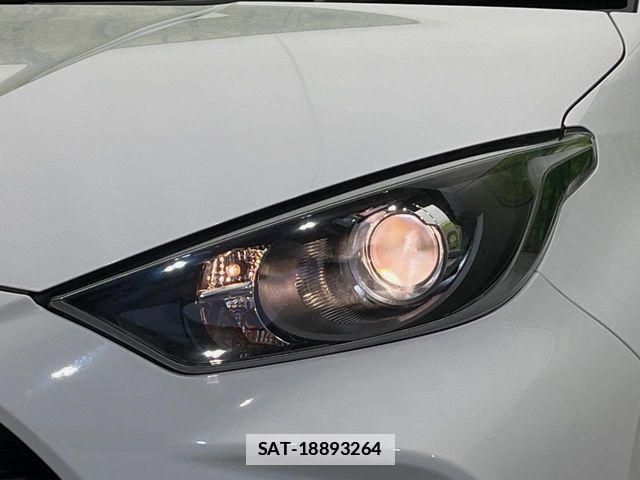 Toyota YARIS 2021-06 7981684-11