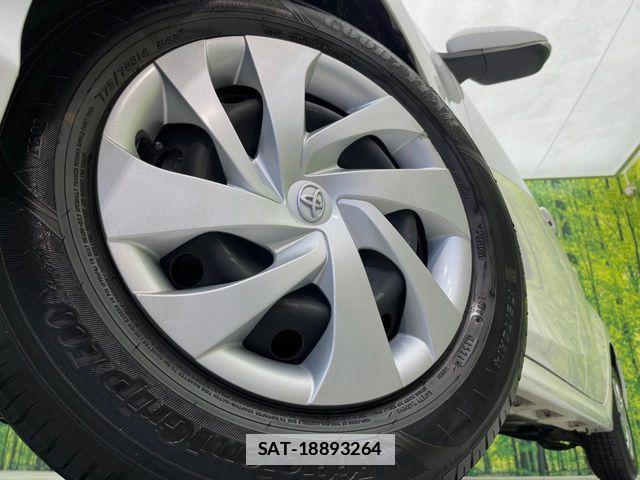 Toyota YARIS 2021-06 7981684-12