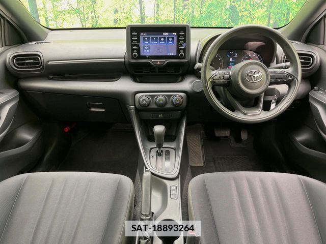 Toyota YARIS 2021-06 7981684-1