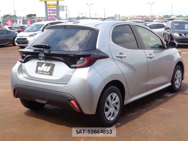 Toyota YARIS 2024-08 7981682-4