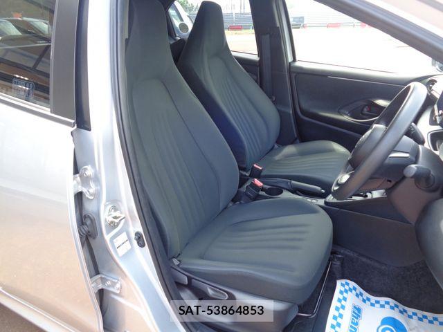 Toyota YARIS 2024-08 7981682-7
