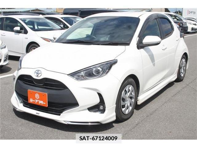 Toyota YARIS 2021-03 7981681-12