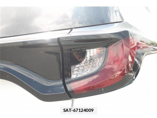 Toyota YARIS 2021-03 7981681-19