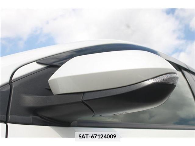 Toyota YARIS 2021-03 7981681-23