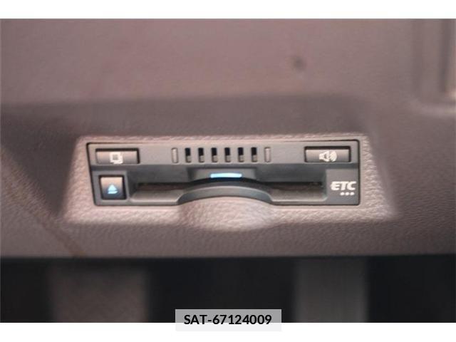 Toyota YARIS 2021-03 7981681-4