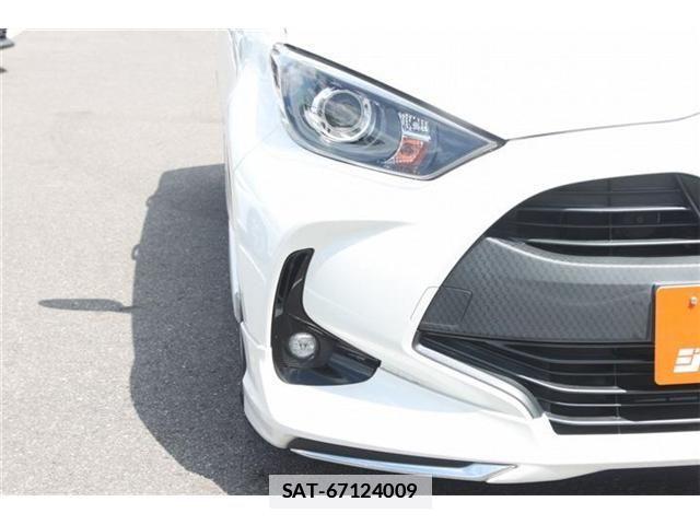Toyota YARIS 2021-03 7981681-7