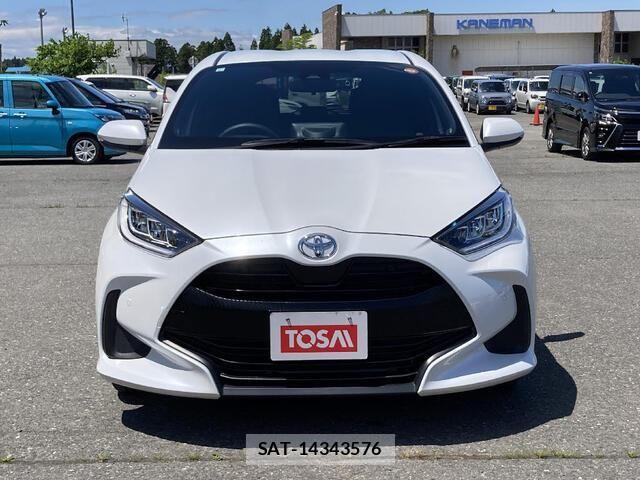 Toyota YARIS 2023-09 7981679-20