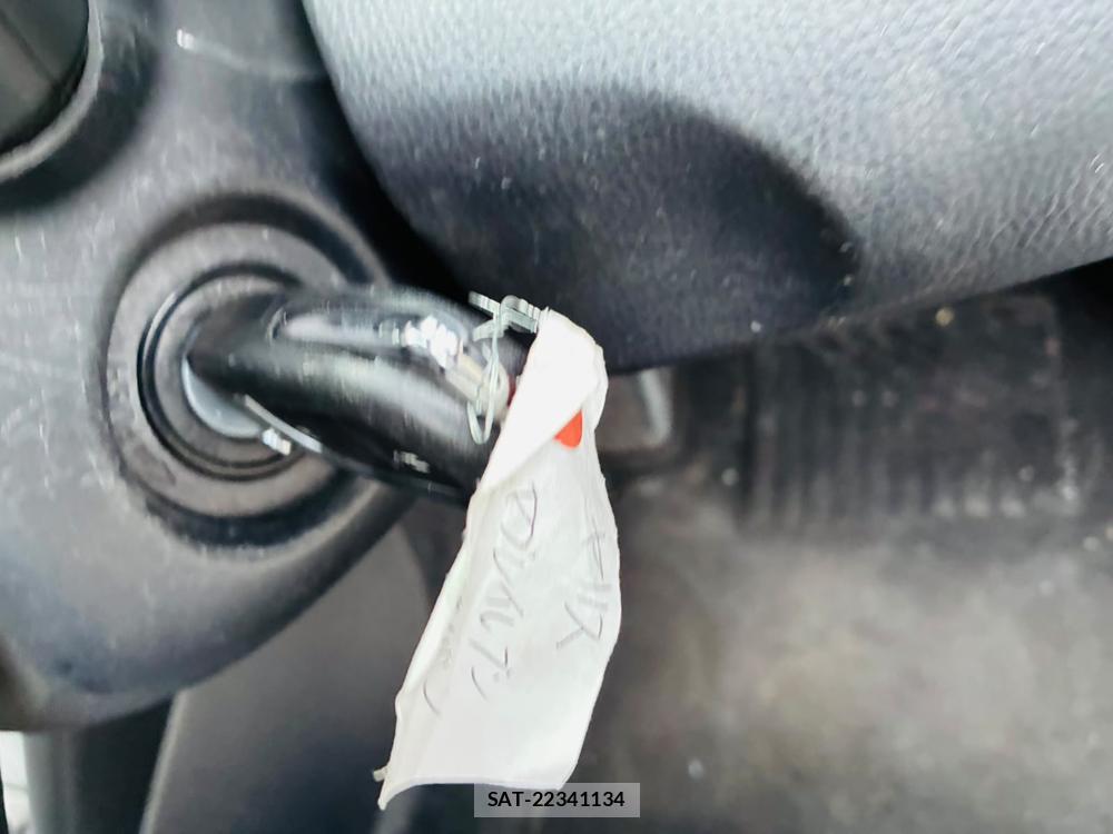 Toyota YARIS 2025-07 7939788-16