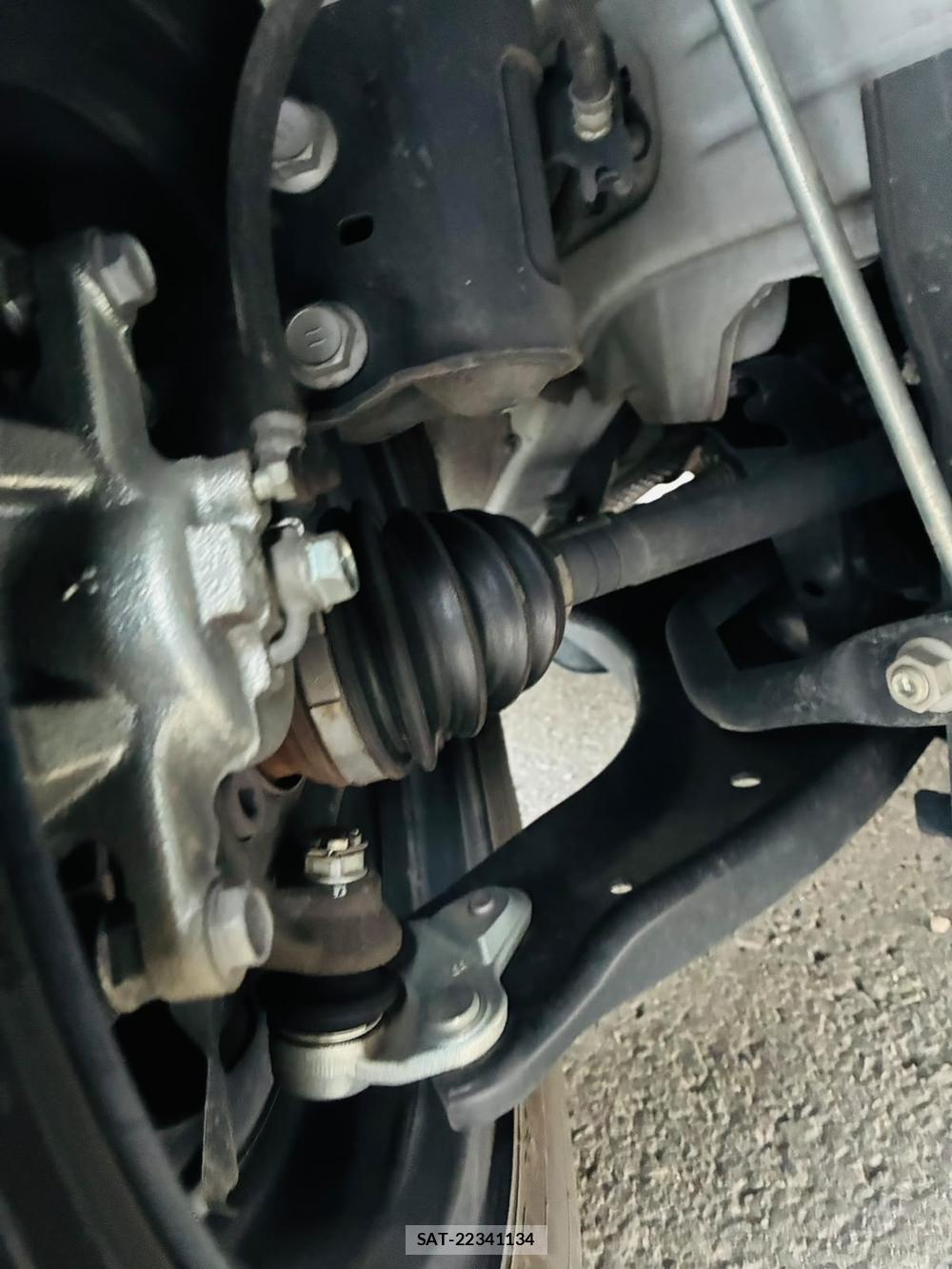 Toyota YARIS 2025-07 7939788-34