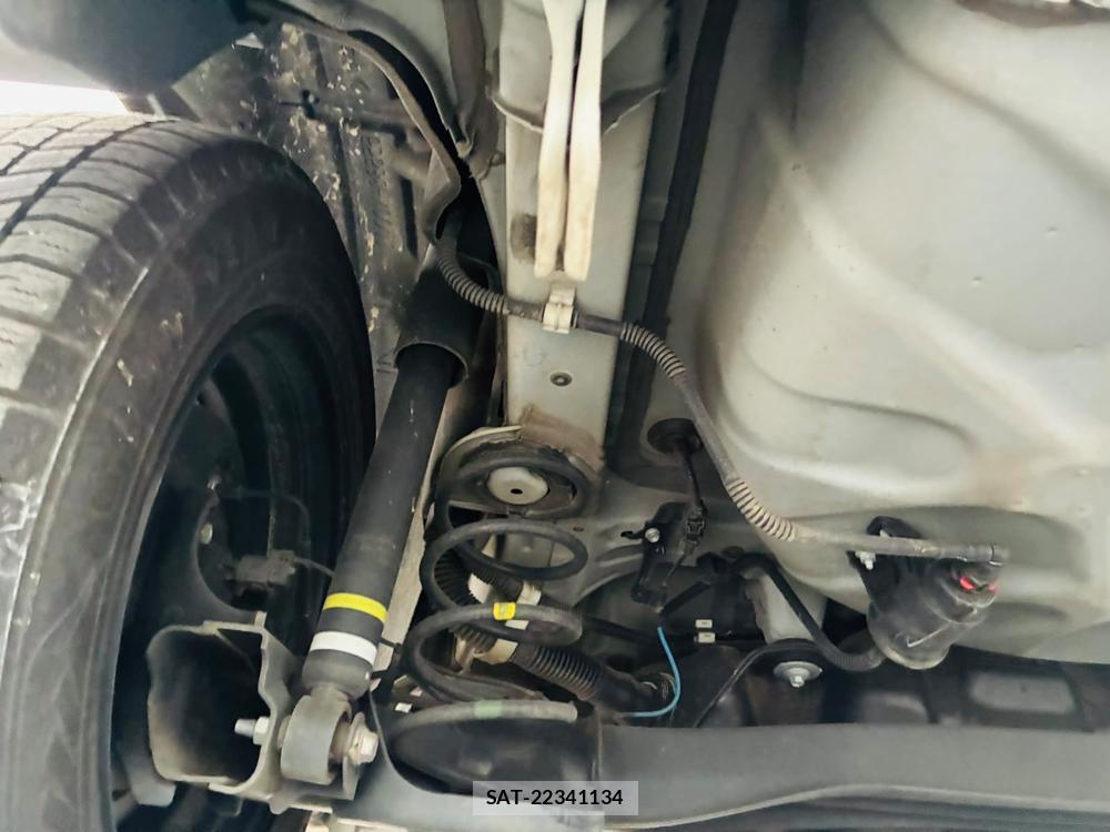 Toyota YARIS 2025-07 7939788-35