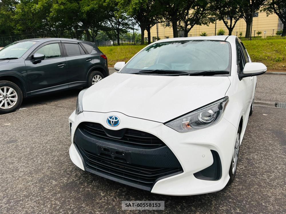 Toyota YARIS 2021-06 7892157-0