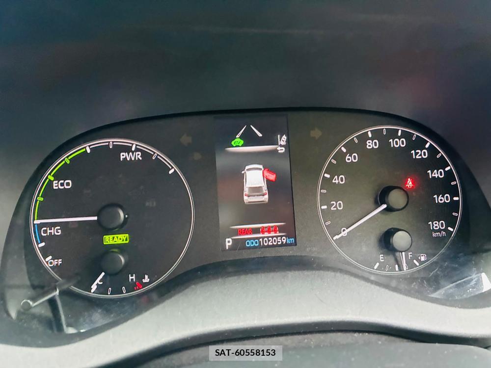 Toyota YARIS 2021-06 7892157-15