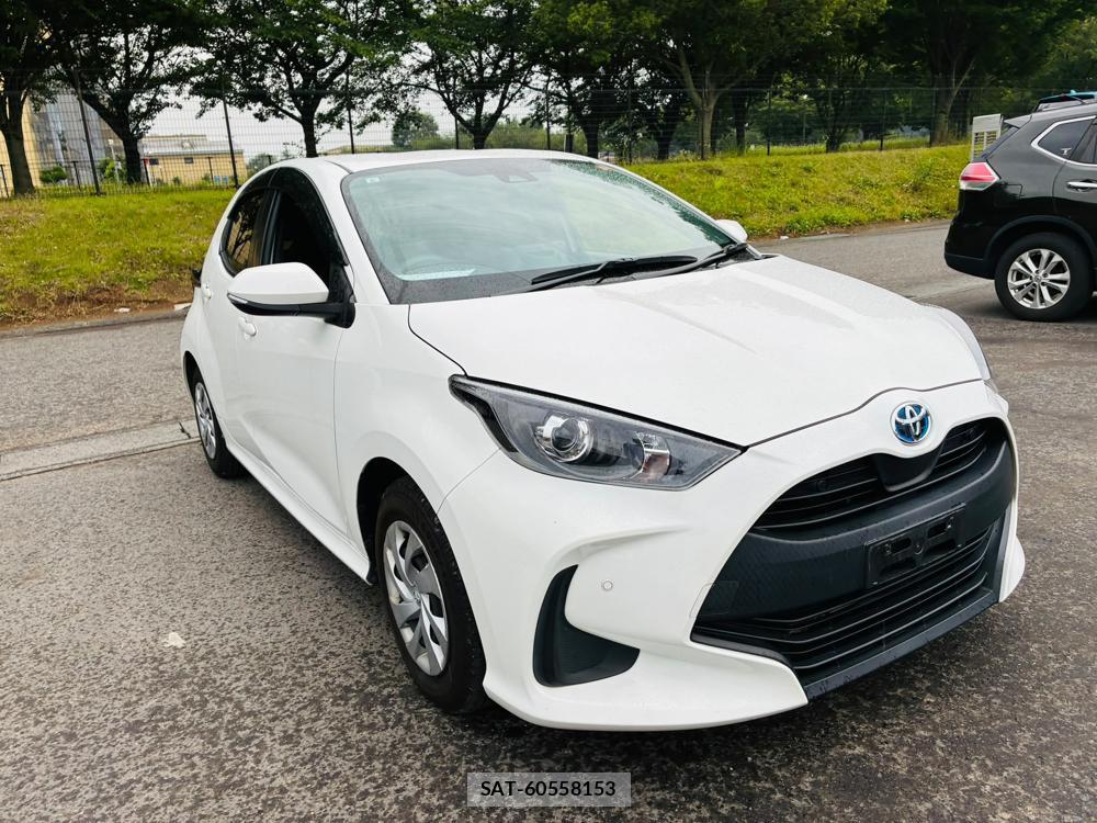 Toyota YARIS 2021-06 7892157-6